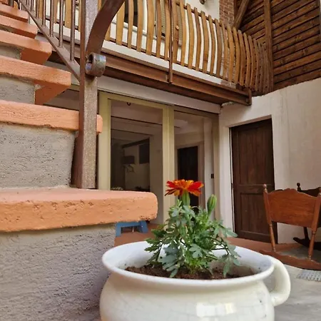 Apartamento Mister Barolo Langhe *